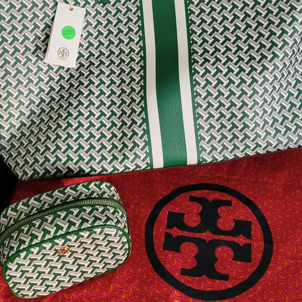 NWT Tory Burch Tilt T Allover Large tote with cosmetic pouch - Green